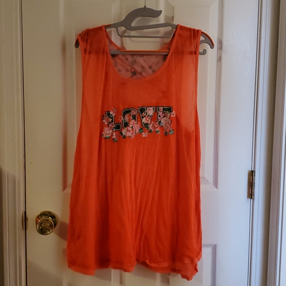 Love tank top with open back detail